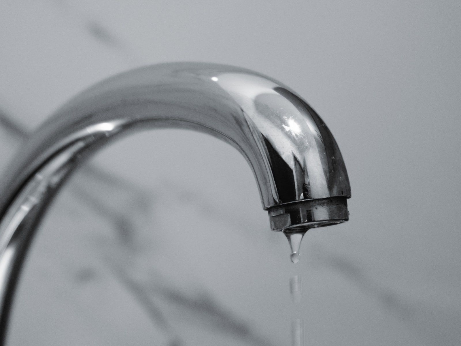 Urgence Fuite d'eau — Plombier Paris et Île-de-France
