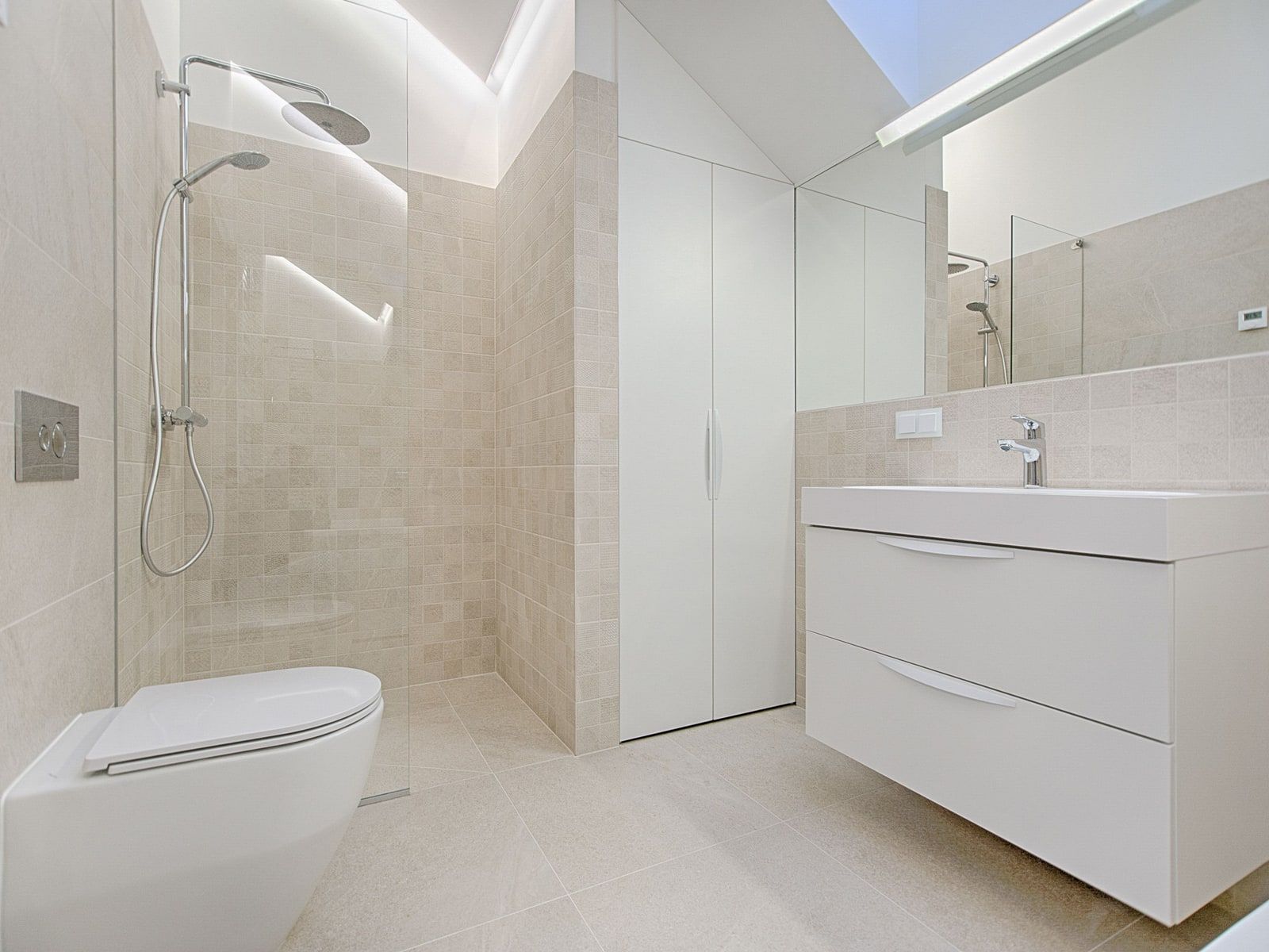 Installation systèmes sanitaires — Plombier Paris et Île-de-France